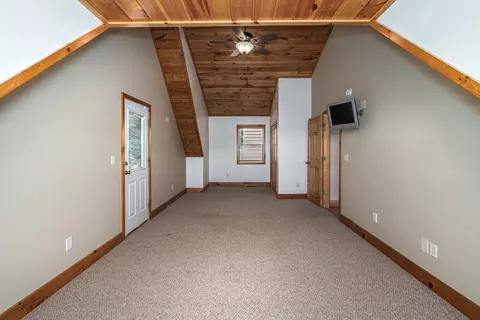 Bedroom - 35 Honeysuckle Ln, Murphy, NC 28906 photo 4 of 8
