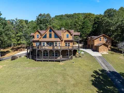Exterior - 35 Honeysuckle Ln, Murphy, NC 28906 photo 16 of 21