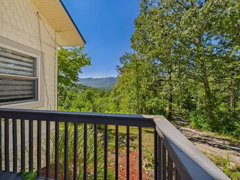 Exterior - 289 Bethabara Way, Hayesville, NC 28904 photo 19 of 31