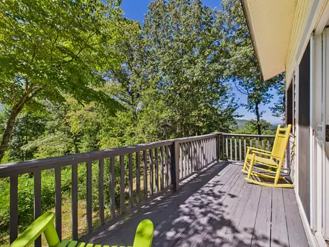 Exterior - 289 Bethabara Way, Hayesville, NC 28904 photo 5 of 31