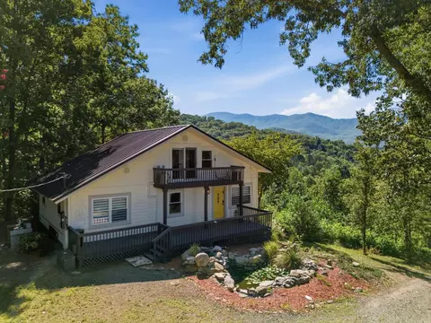 Exterior - 289 Bethabara Way, Hayesville, NC 28904 photo 1 of 31