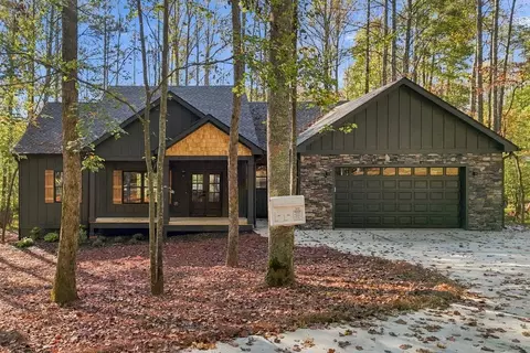 129 Nexus Dr, Ellijay, GA 30540