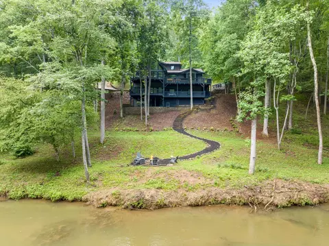 338 Woody Tucker Rd, Dawsonville, GA 30534