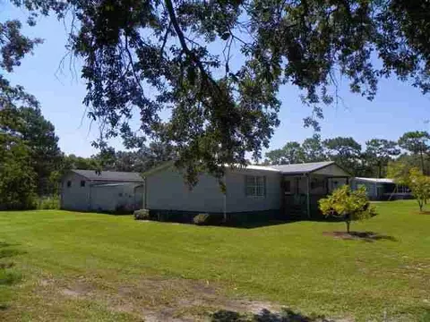 153 Tower Rd #-, Panacea, FL 32346 photo 2