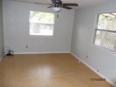 100 Pine, Perry, FL 32347 photo 4