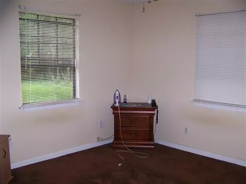 909 N Veterans Dr, Perry, FL 32347 photo 9