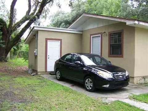 909 N Veterans Dr, Perry, FL 32347 photo 3