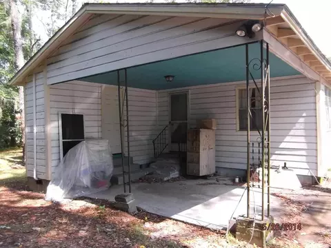 201 Third St, Perry, FL 32348 photo 2
