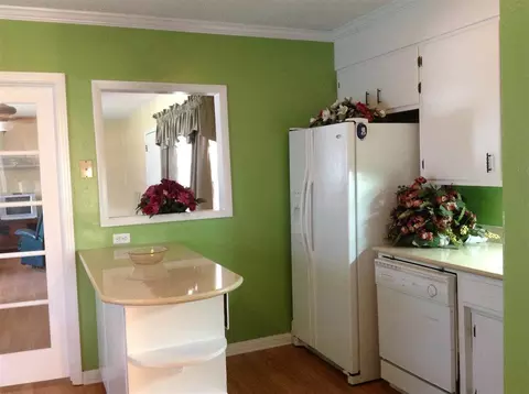 604 W Main St, Perry, FL 32347 photo 4