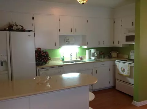 604 W Main St, Perry, FL 32347 photo 13