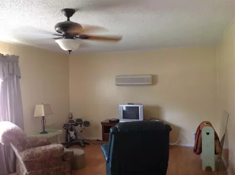 604 W Main St, Perry, FL 32347 photo 7