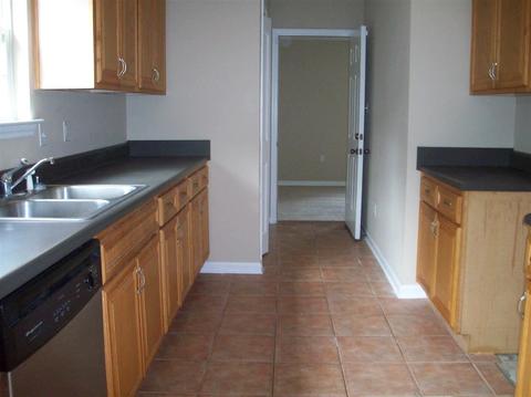 101 Stevens Dr, Midway, FL 32343 photo 4