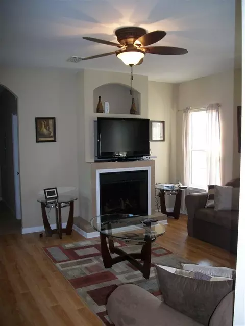 86 Divine Ln, Quincy, FL 32351 photo 6