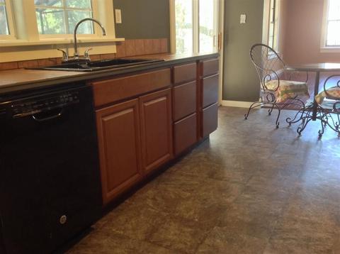 303 W Cedar St, Perry, FL 32347 photo 5