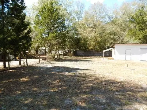 1319 NE Cedar St, Steinhatchee, FL 32359 photo 2