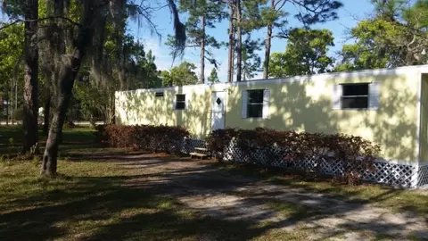 17307 E Royal Oak, Perry, FL 32348 photo 1