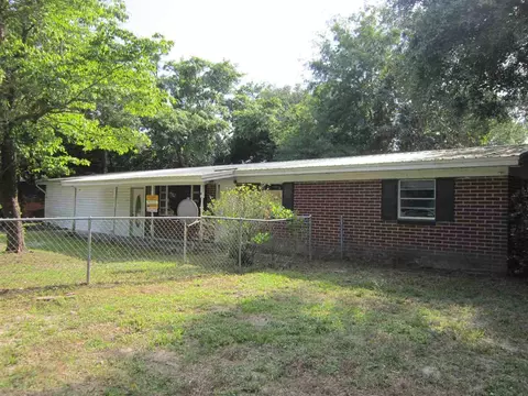 103 El Pasado St, Perry, FL 32347 photo 3