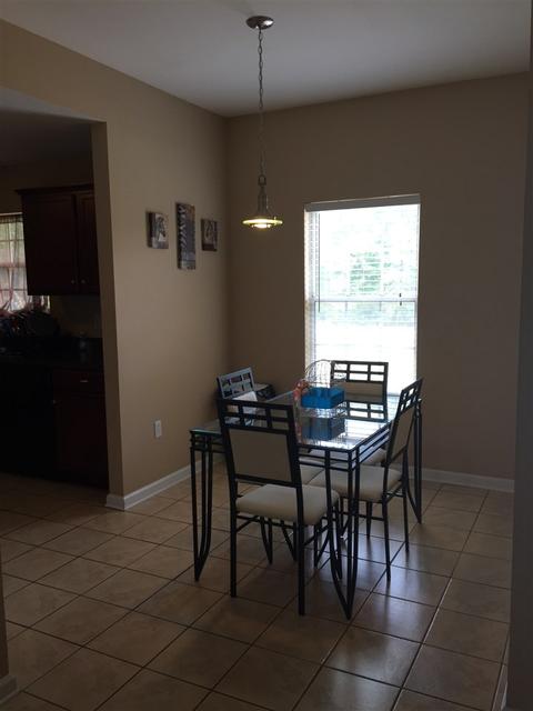 93 Sand Pine Cir, Midway, FL 32343 photo 4