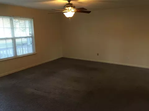 58 Vencent Dr, Midway, FL 32333 photo 9