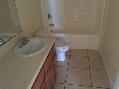 100 Stevens Dr, Midway, FL 32343 photo 9