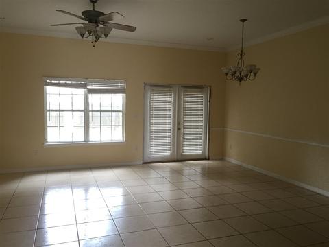 100 Stevens Dr, Midway, FL 32343 photo 2