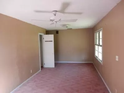 1221 N Parkview St, Perry, FL 32347 photo 14
