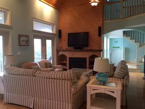 167 Harbor Cir, Alligator Point, FL 32346 photo 7