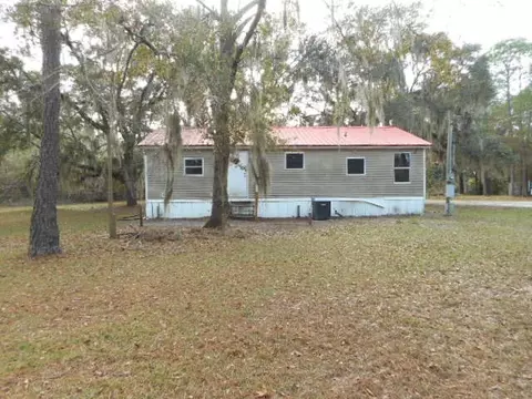 4864 Sumter St, Perry, FL 32348 photo 3