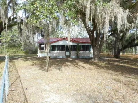 4864 Sumter St, Perry, FL 32348 photo 1