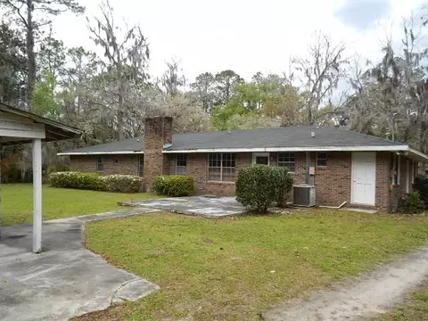 1181 Pinecrest St, Perry, FL 32347 photo 6
