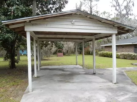 1181 Pinecrest St, Perry, FL 32347 photo 5