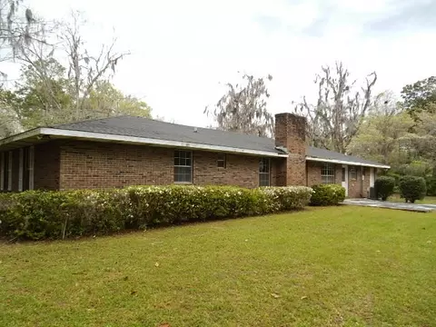 1181 Pinecrest St, Perry, FL 32347 photo 7