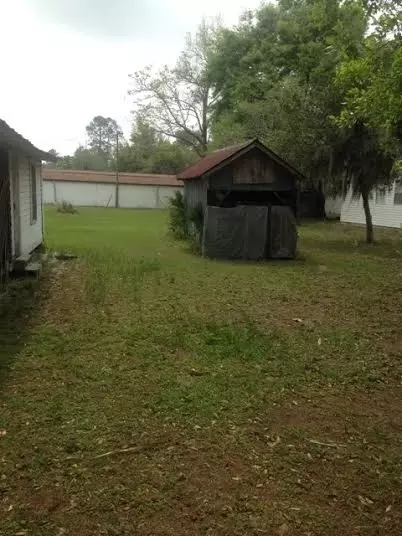 115 W Duval St, Perry, FL 32348 photo 3