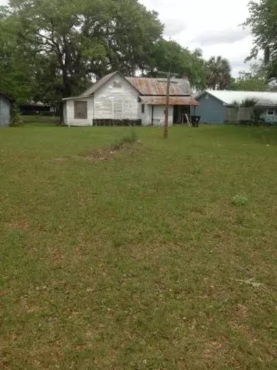 115 W Duval St, Perry, FL 32348 photo 2