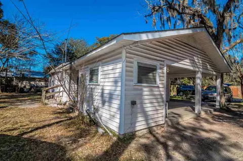 813 E Drew St, Perry, FL 32348 photo 6
