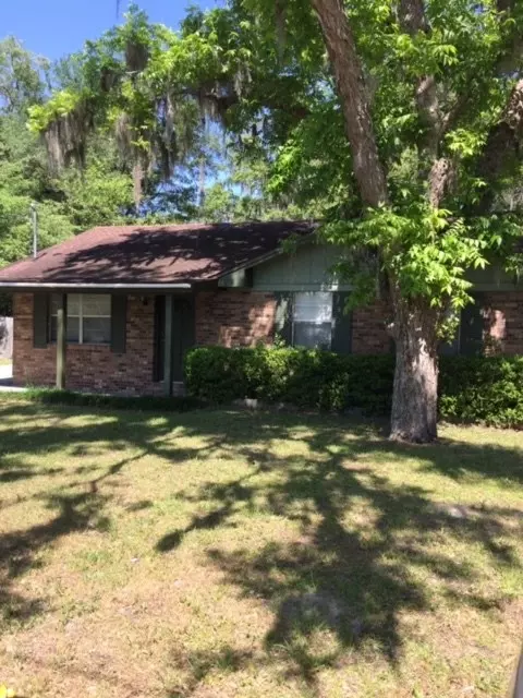 112 Mccall St, Perry, FL 32348 photo 1