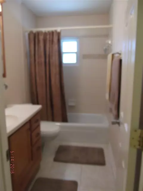 818 E Cherry St, Perry, FL 32347 photo 14