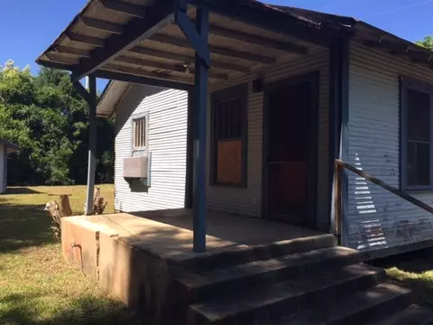 36 E 8th St, Greensboro, FL 32330 photo 8