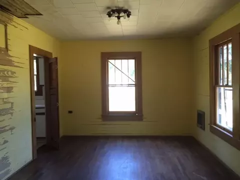 36 E 8th St, Greensboro, FL 32330 photo 2