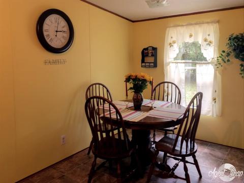 103 Tippett Dr, Perry, FL 32348 photo 4
