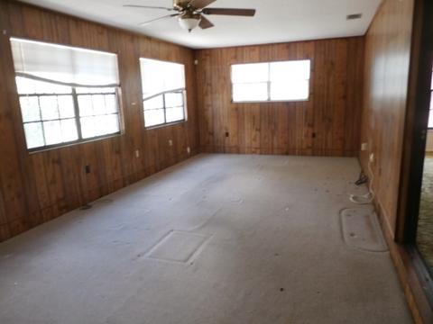 1010 E Margurite St, Perry, FL 32347 photo 13