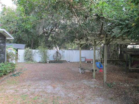 614 N Calhoun St, Perry, FL 32347 photo 13