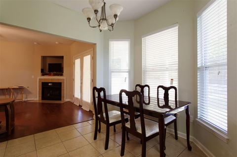 920 Rustling Pines Blvd, Midway, FL 32343 photo 12