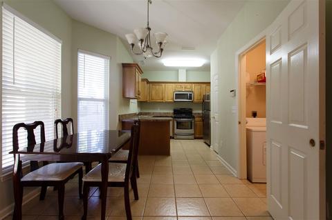 920 Rustling Pines Blvd, Midway, FL 32343 photo 10