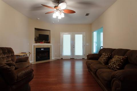 920 Rustling Pines Blvd, Midway, FL 32343 photo 5