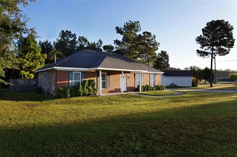 920 Rustling Pines Blvd, Midway, FL 32343 photo 2