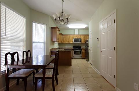 920 Rustling Pines Blvd, Midway, FL 32343 photo 9