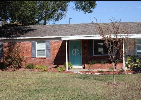 815 E Cherry St, Perry, FL 32347 photo 3