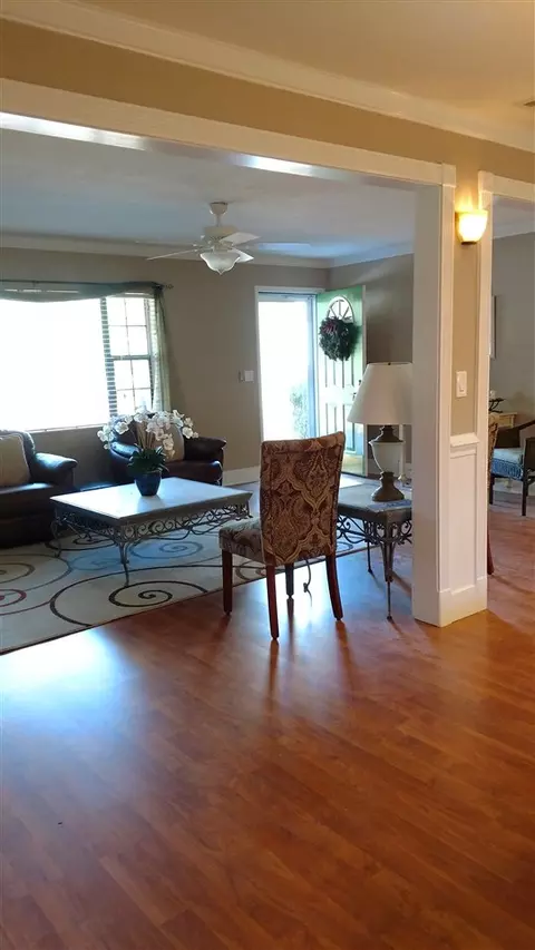 250 Westside Ave, Perry, FL 32347 photo 4