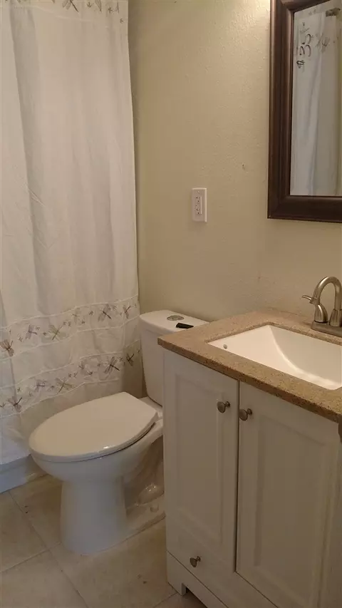250 Westside Ave, Perry, FL 32347 photo 9